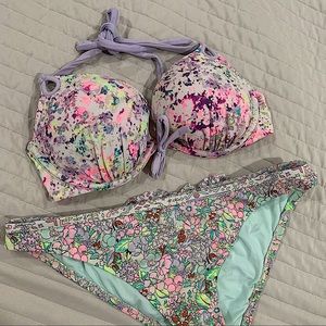 Victoria’s Secret 34C L bottoms lavender floral set perfect condition